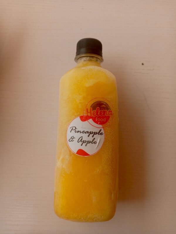 FRESH PINEAPPLE & APPLE JUICE DRINK